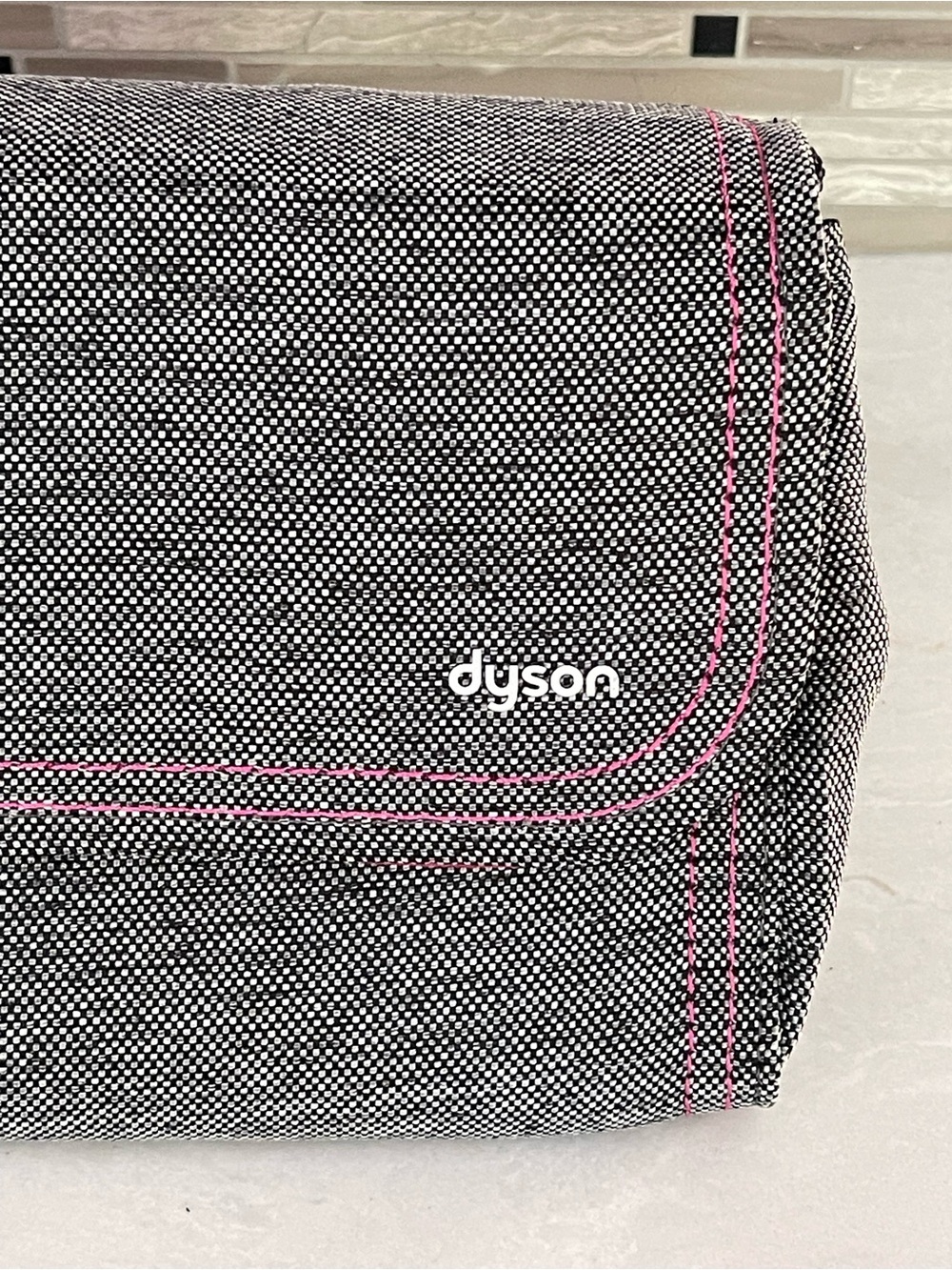 Dyson Supersonic Hair Dryer Storage Pouch, 'Cool Grey' with Pink Stitching - EUC